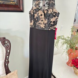 Brand NEW black dress